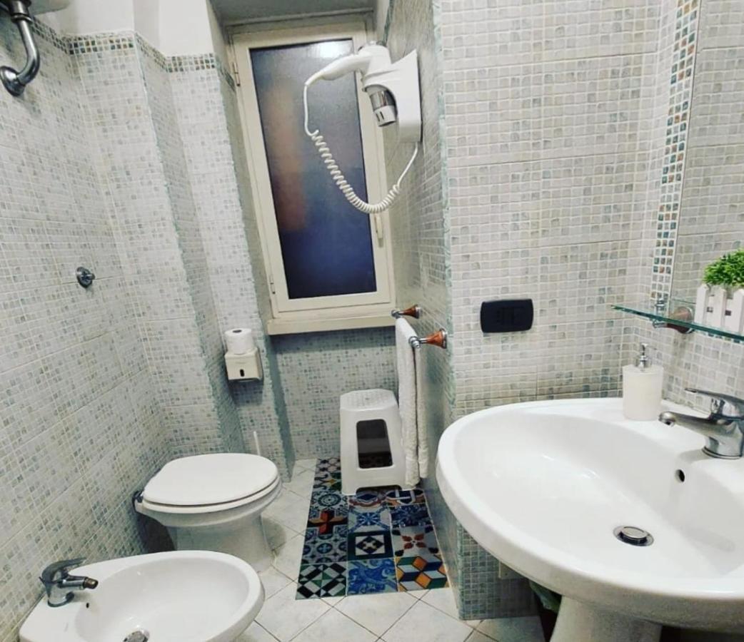 Appartamento Domus Cesare Napoli Esterno foto