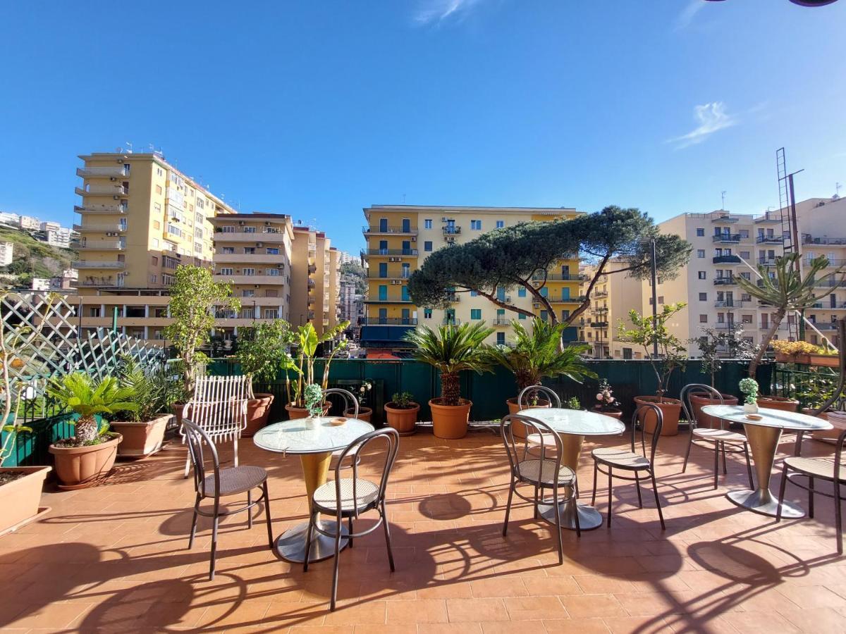 Appartamento Domus Cesare Napoli Esterno foto
